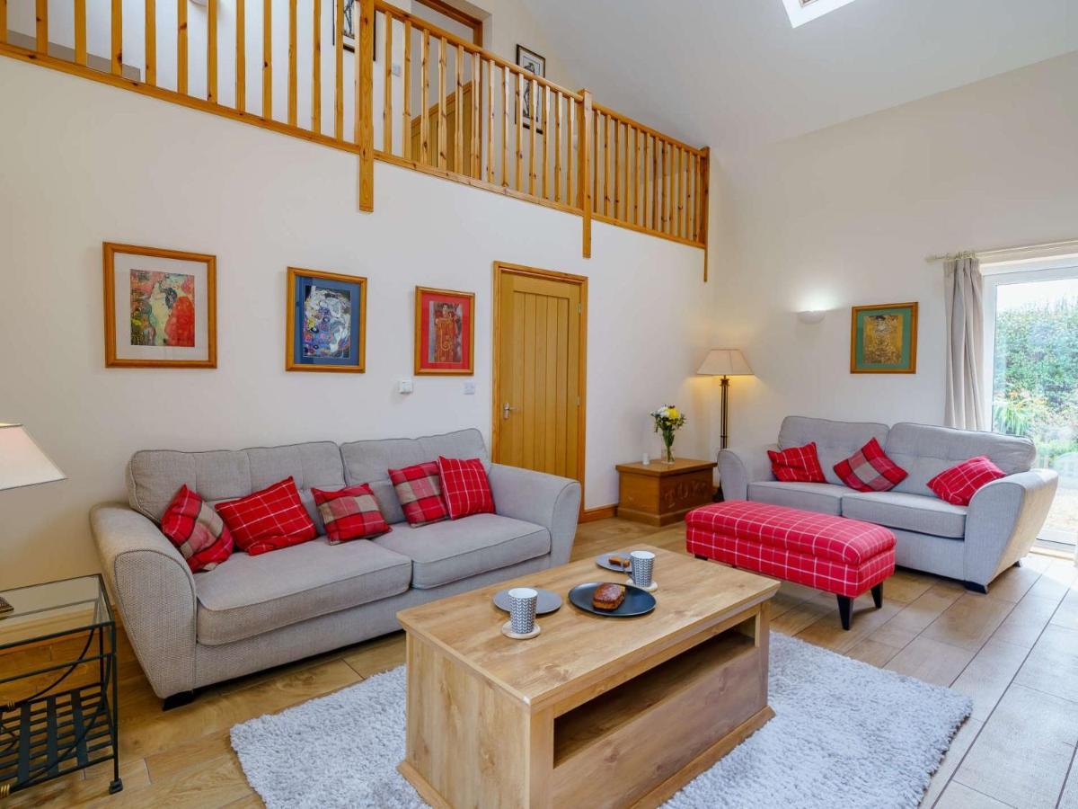 1 Bed In Carlisle 85163 Apartment *