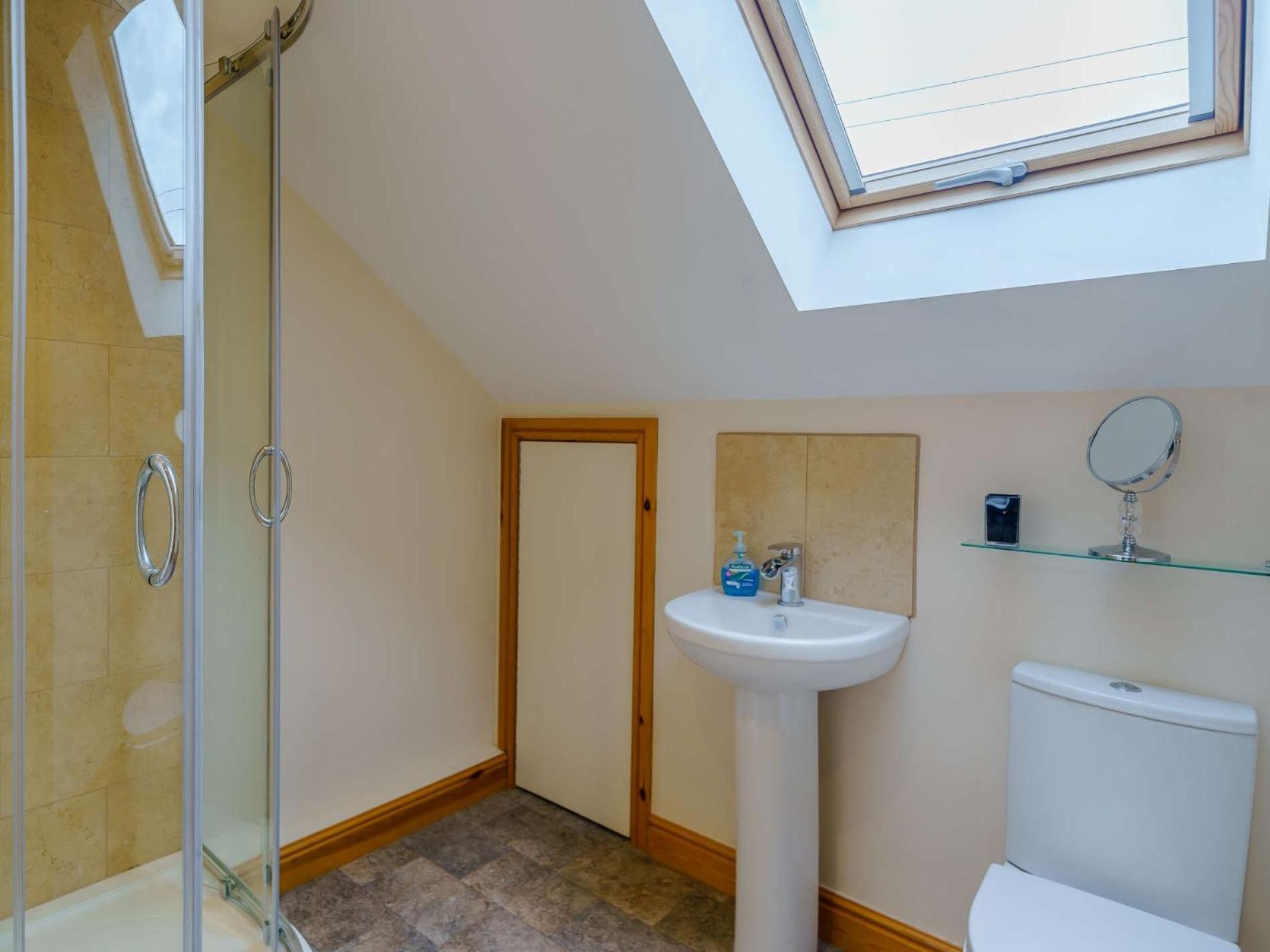 1 Bed In Carlisle 85163 Apartment *